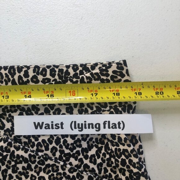 New with Tags! Chico's Travelers Collection Cheetah Charm Crepe Stretch Pant - Picture 8 of 15